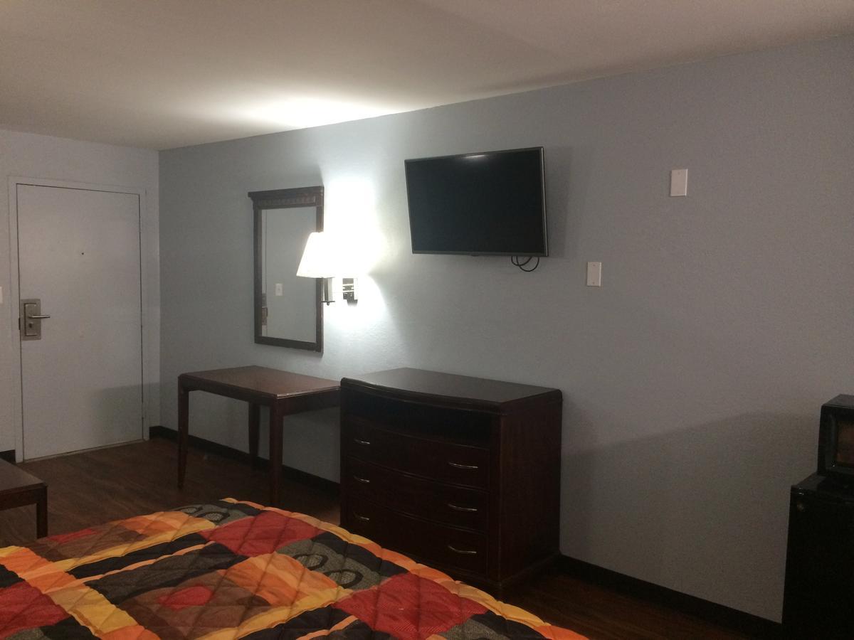 Gulf American Inns Decatur Bagian luar foto